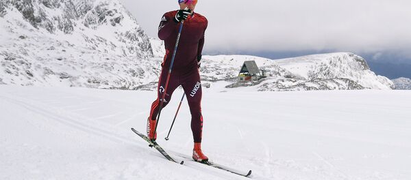 Российский лыжник Евгений Белов - Sputnik Беларусь