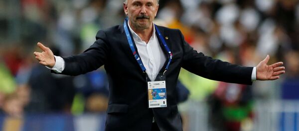 Главный тренер сборной Беларуси по футболу Игорь Криушенко - Sputnik Беларусь