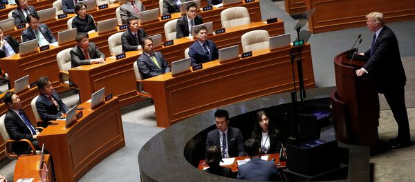 Президент США Дональд Трамп выступил в Сеуле с программной речью, которую в значительной степени посвятил теме КНДР Президент США Дональд Трамп выступил в Сеуле с программной речью, которую в значительной степени посвятил теме КНДР - Sputnik Беларусь