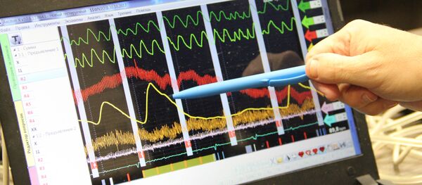 На 90% результативность полиграфной проверки зависит от квалификации специалиста, который работает с детектором лжи - Sputnik Беларусь