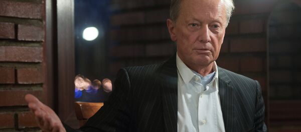 Писатель и сатирик Михаил Задорнов Писатель и сатирик Михаил Задорнов - Sputnik Беларусь