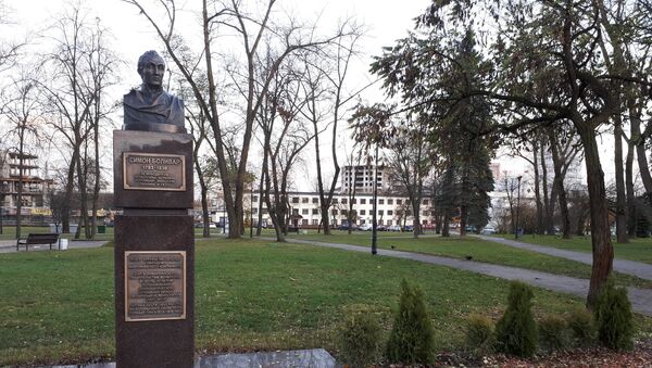 Памятник Симону Боливару в сквере его имени в центре Минска - Sputnik Беларусь