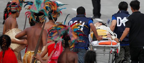 Танцовщице стало плохо на церемонии прибытия лидеров на саммит АСЕАН - Sputnik Беларусь