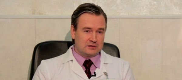 Заместитель главного врача по медицинской части УЗ Городская клиническая инфекционная больница г.Минска Святослав Вельгин - Sputnik Беларусь