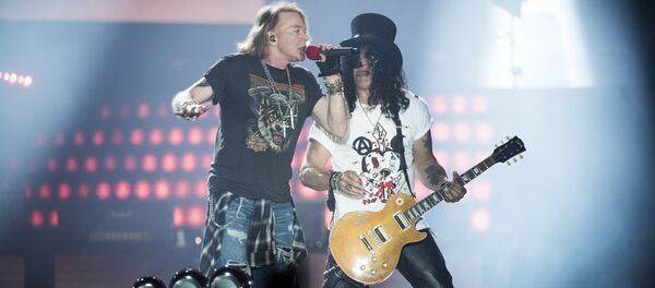 Группа Guns N'Roses, архивное фото Группа Guns N'Roses, архивное фото - Sputnik Беларусь