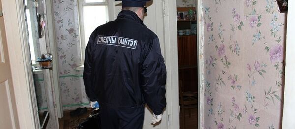 Сотрудник СК на месте преступления - Sputnik Беларусь