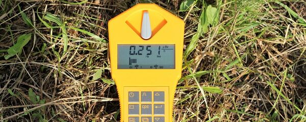 Дозиметр, архивное фото - Sputnik Беларусь