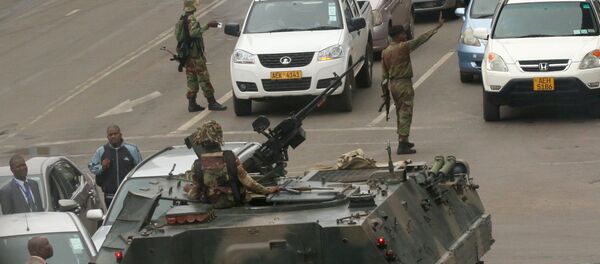 Военные на улицах столицы Зимбабве Военные на улицах столицы Зимбабве - Sputnik Беларусь