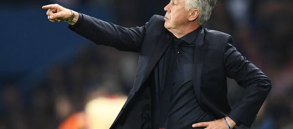 Итальянский футбольный тренер Карло Анчелотти Итальянский футбольный тренер Карло Анчелотти - Sputnik Беларусь