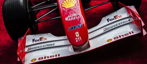 Гоночный болид Ferrari F2001 семикратного чемпиона Формулы-1 Михаэля Шумахера - Sputnik Беларусь