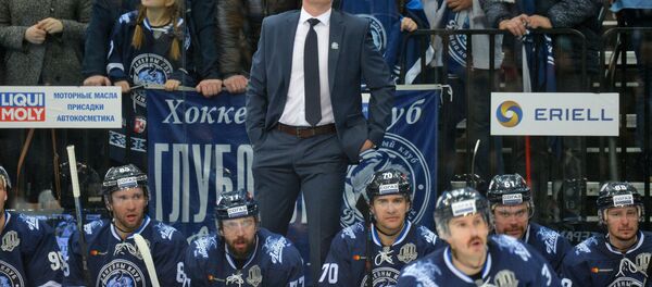 Рулевой Динамо Горди Дуайер выразил надежду, что команде удастся сохранить боевой дух на выездную серию, которая стартует 2 декабря в Уфе. - Sputnik Беларусь