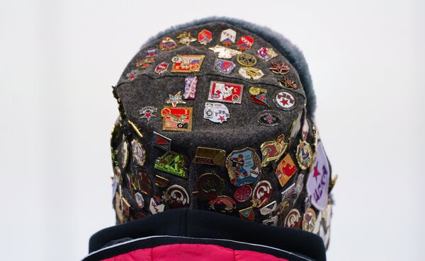 Болельщик ЦСКА во время матча регулярного чемпионата Континентальной хоккейной лиги между ПХК ЦСКА (Москва) и ХК Куньлунь (Пекин) - Sputnik Беларусь