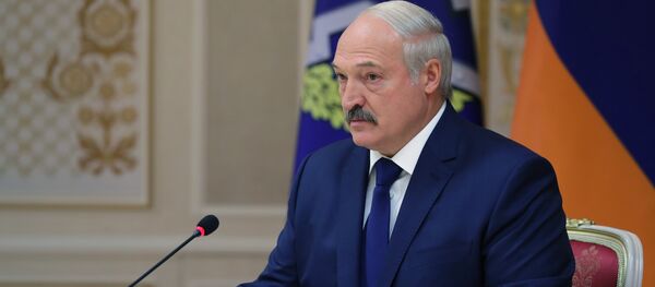 Президент Беларуси Александр Лукашенко Президент Беларуси Александр Лукашенко - Sputnik Беларусь