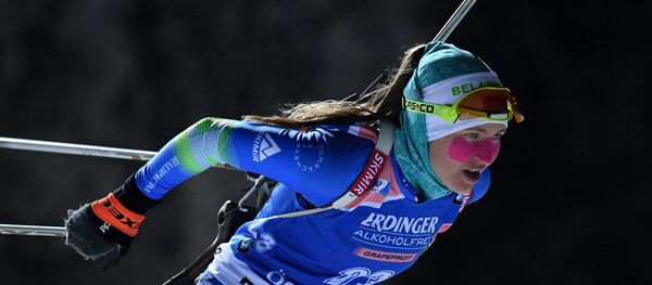 Дарья Домрачева (Беларусь) на первом этапе Кубка мира по биатлону сезона 2017/18 Дарья Домрачева (Беларусь) на первом этапе Кубка мира по биатлону сезона 2017/18 - Sputnik Беларусь