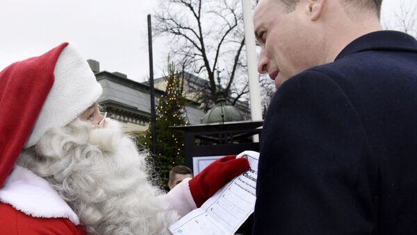 Письмо Деду Морозу передал от четырехлетнего сына сам принц Уильям - Sputnik Беларусь