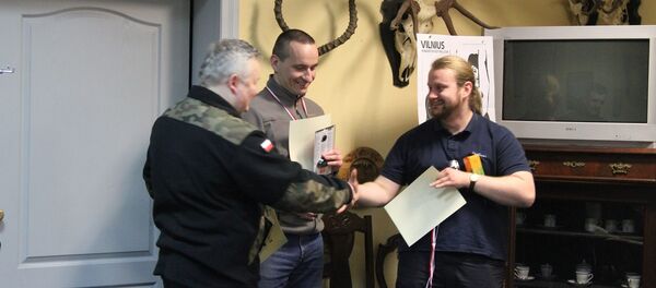 Степан Свидерский (справа) занимался в Гданьском стрелковом центре - Sputnik Беларусь