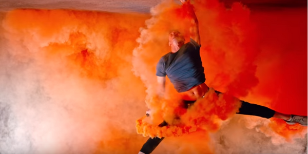 Убачыць за 8 хвілін: падборка з 314 папулярных вірусных відэа года - Sputnik Беларусь