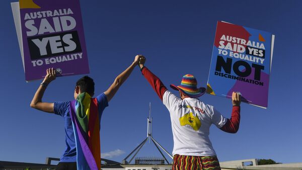 Сторонники однополых браков в Австралии позируют для фотографий - Sputnik Беларусь