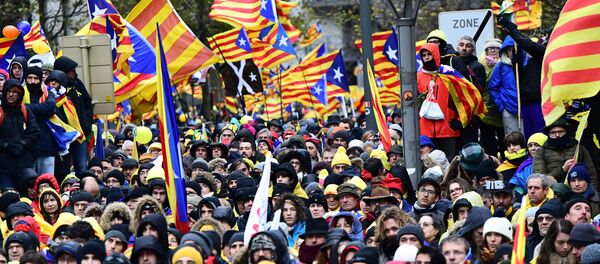 Акция в Брюсселе в поддержку Каталонии - Sputnik Беларусь