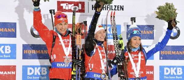 Дарья Домрачева - победительница спринта на этапе Кубка мира по биатлону - Sputnik Беларусь