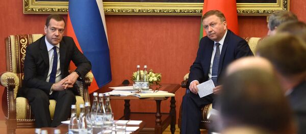 Премьер-министры России и Беларуси Дмитрий Медведев и Андрей Кобяков - Sputnik Беларусь