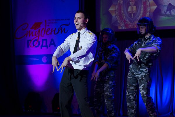 Курсант четвертого курса факультета милиции Могилевского института МВД Максим Патаренко Курсант четвертого курса факультета милиции Могилевского института МВД Максим Патаренко - Sputnik Беларусь