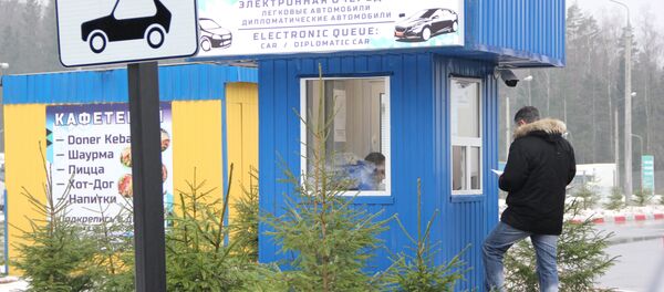 Электронная очередь в пункте пропуска Котловка Электронная очередь в пункте пропуска Котловка - Sputnik Беларусь