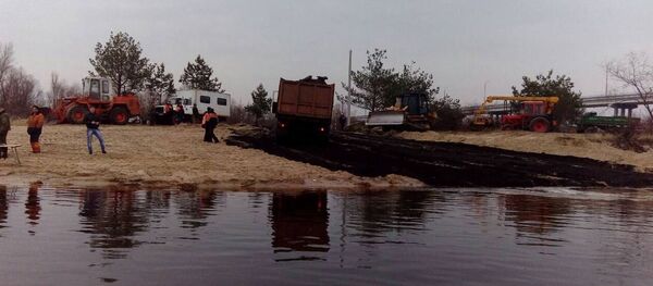 Строительство понтонного моста через Припять - Sputnik Беларусь