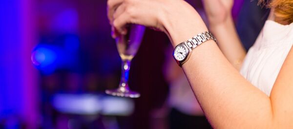 Употребление алкоголя, архивное фото - Sputnik Беларусь