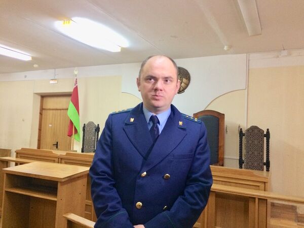 Старший помощник прокурора Гродно Алексей Готовчиц Старший помощник прокурора Гродно Алексей Готовчиц - Sputnik Беларусь