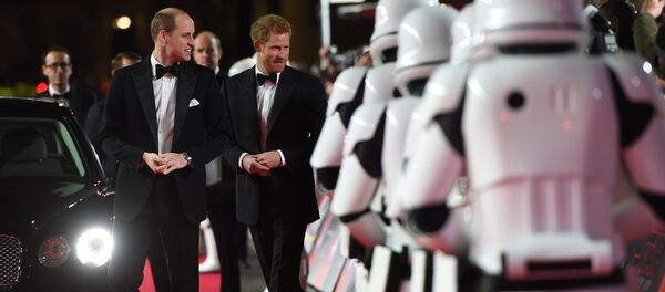 Принц Уильям и принц Гарри на премьере Звездных войн: последние джедаи - Sputnik Беларусь