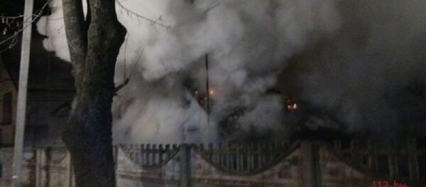 Пожар частного дома в Минске - Sputnik Беларусь