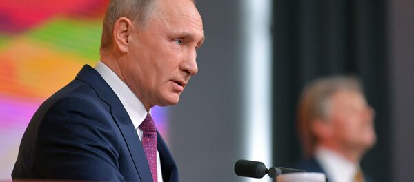 Ежегодная большая пресс-конференция президента РФ Владимира Путина - Sputnik Беларусь