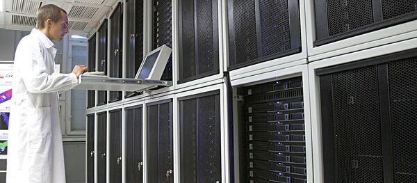 Суперкамп'ютар СКІФ-1000 Суперкамп'ютар СКІФ-1000 - Sputnik Беларусь