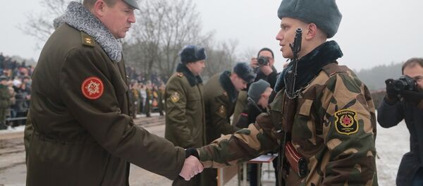 Новое пополнение Вооруженных Сил Беларуси приняло Военную присягу Новое пополнение Вооруженных Сил Беларуси приняло Военную присягу - Sputnik Беларусь