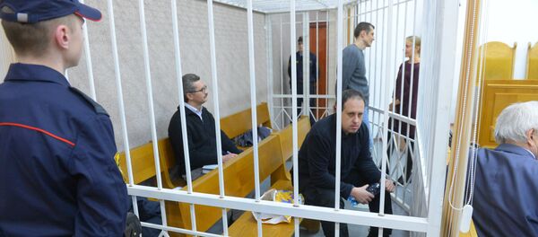 Суд по делу Дмитрия Алимкина, Юрия Павловца и Сергея Шиптенко Суд по делу Дмитрия Алимкина, Юрия Павловца и Сергея Шиптенко - Sputnik Беларусь