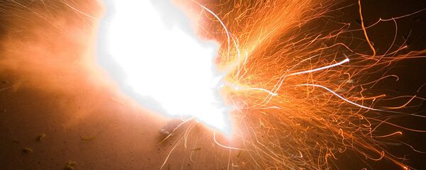 Взрыв петарды, архивное фото - Sputnik Беларусь