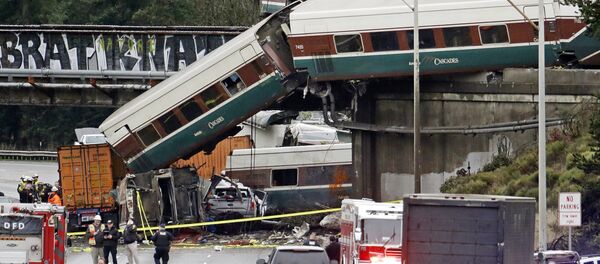 Крушение поезда недалеко от Сиэтла в США - Sputnik Беларусь