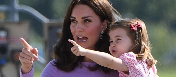 Кейт Миддлтон и принцесса Шарлотта - Sputnik Беларусь