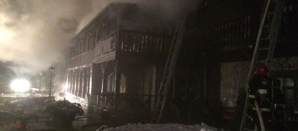 Пожар в кафе возле спорткомплекса в Раубичах - Sputnik Беларусь