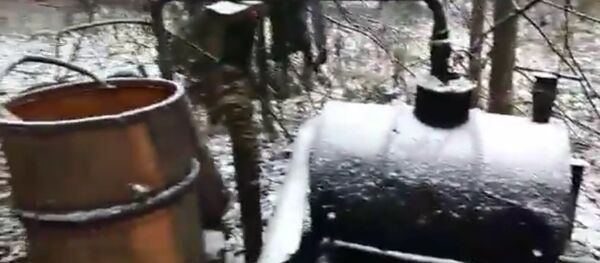 Мини-завод по производству самогона - Sputnik Беларусь