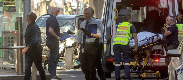 Полиция и медики на месте инцидента в Мельбурне - Sputnik Беларусь