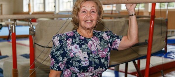 Первая белорусская олимпийская чемпионка по спортивной гимнастике Елена Волчецкая Первая белорусская олимпийская чемпионка по спортивной гимнастике Елена Волчецкая - Sputnik Беларусь