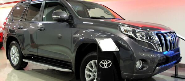 Автомобиль Toyota Land Cruiser Prado - Sputnik Беларусь