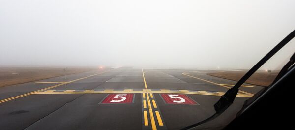 Туман у аэрапорце Туман у аэрапорце - Sputnik Беларусь