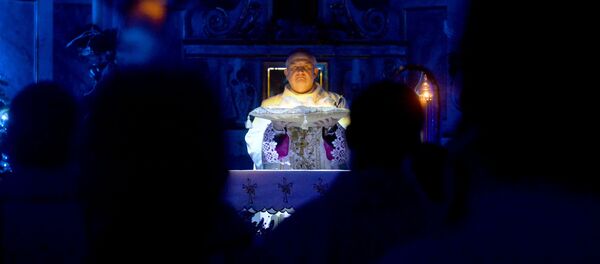 Беларусы разам з каталікамі ўсяго свету адзначылі Каляды Беларусы разам з каталікамі ўсяго свету адзначылі Каляды - Sputnik Беларусь