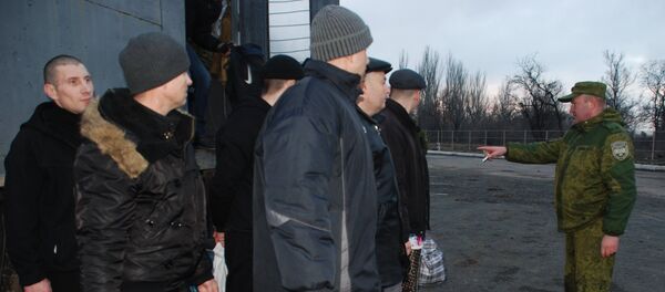 Обмен военнопленными между ДНР и Украиной в Донецкой области - Sputnik Беларусь