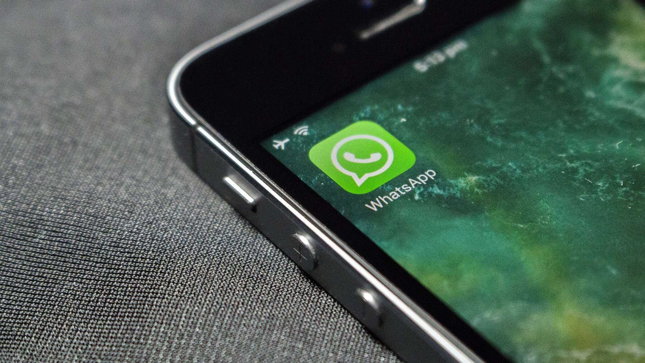 WhatsApp перестанет поддерживать телефоны со старыми версиями Android -  06.09.2021, Sputnik Беларусь