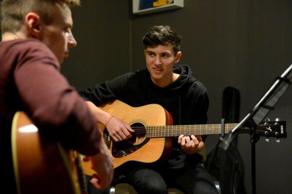 Если есть желание, освоить инструмент можно в любом возрасте - Sputnik Беларусь