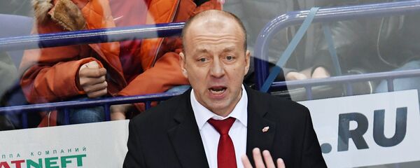 Бывший главный тренер ХК Авангард Андрей Скабелка, архивное фото - Sputnik Беларусь